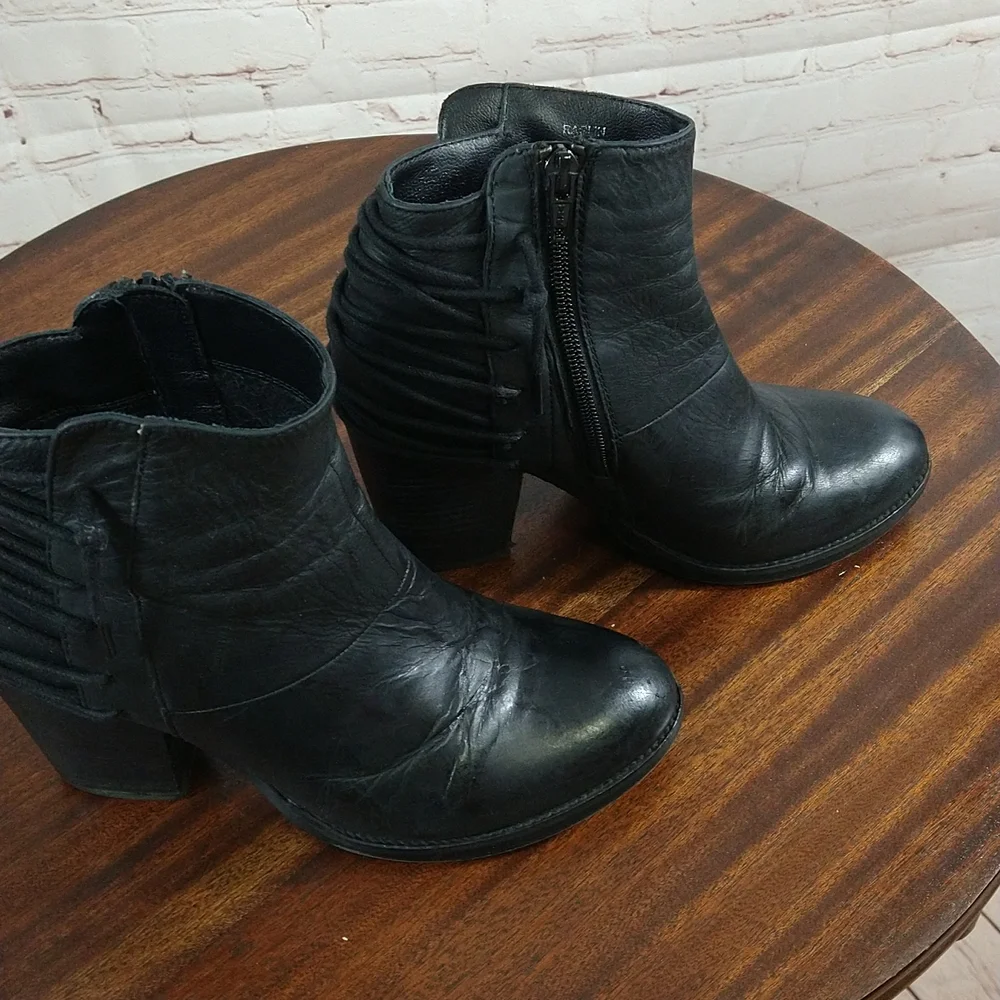 Steve Madden Black Leather Ankle Boots